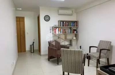 Crédito real vende sala/conjunto comercial na melhor avenida do bairro floresta. (autorizado a utilizar por 24horas)
