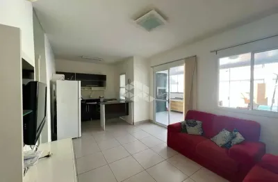 Casa com suíte e piscina à venda - condomínio fechado terra nova