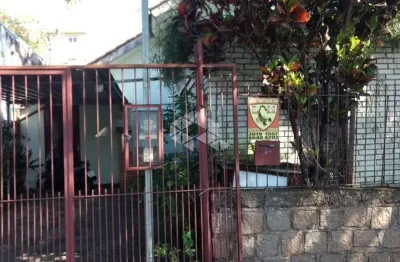 Casa com 2 quartos à venda na Rua Guadalajara, 725, Jardim Itu Sabará, Porto Alegre