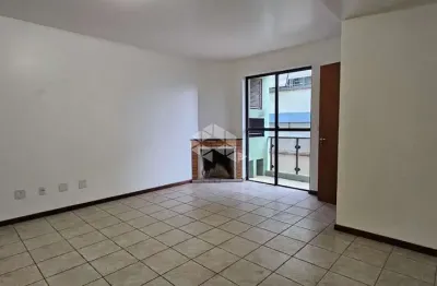 Apartamento duplex com 3 dormitórios, 3 banheiros, 1 suíte, com sacada, 1 garagem, centro de santa maria