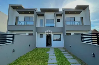 Casa de 117m² com 2 quartos, 2 vagas de garagem no campeche, florianópolis - sc