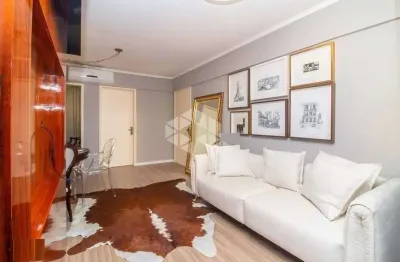 Apartamento de 2 quartos suite, sacada com churrasqueira desocupado e 1 vaga.