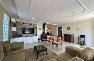 Casa com 3 quartos à venda na Rua Áustria, 233, Jardim Europa, Santa Cruz do Sul