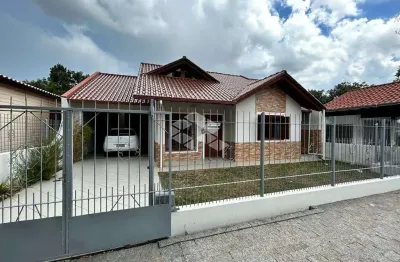 Casa com 2 quartos à venda na Rua Professor Henrique Carlos Elsenbruch, 236, Renascença, Santa Cruz do Sul