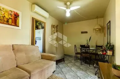 Apartamento com 2 quartos à venda na Rua Primeiro de Setembro, 503, Vila São José, Porto Alegre
