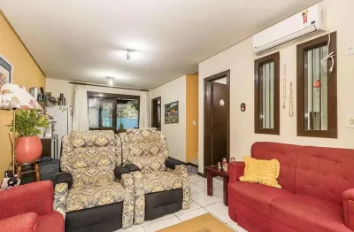 Casa em condomínio fechado com 3 quartos à venda na Rua Engenheiro Otávio Furtado, 238, Ipanema, Porto Alegre