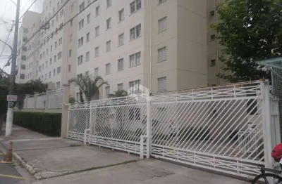 Apartamento (48 m²) - 2 dormitórios - 1 vaga - academia - quadra e parquinho