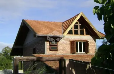 Casa com 3 quartos à venda na Rua Tapera, 385, Hípica, Porto Alegre