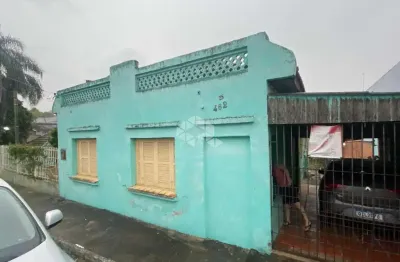 Casa com 3 quartos à venda na Otavio Rocha, 462, Itararé, Santa Maria
