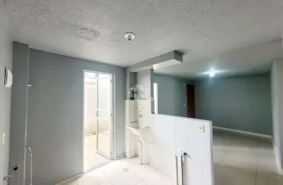 Apartamento com pátio 2 dormitórios com vaga de garagem no bairro igara canoas