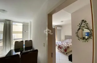 Apartamento de 1 quarto semimobiliado à venda no bairro Centro em Santa Maria