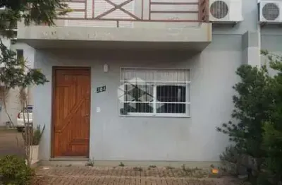 Sobrado  com 02 dormitórios  no bairro santa catarina em farroupilha