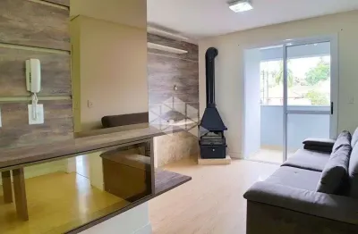 Apartamento de 2 dormitóros com suíte no centro, otima posição solar