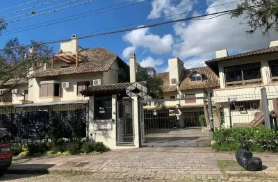 Casa em condomínio fechado com 3 quartos à venda na Rua Manajó, 70, Vila Assunção, Porto Alegre