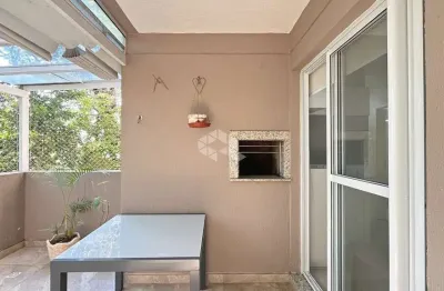 Apartamento garden à venda com 02 dormitórios / quartos sendo 01 suíte e garagem no bairro teresópolis em porto alegre / rs.