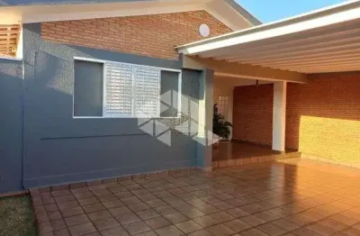 Vendo casa independência, 4 dormitórios, 1 suíte,  3 vagas