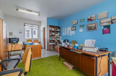 Sala comercial de frente com 33 m² no 4º distrito de porto alegre - são geraldo.