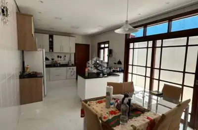 Sobrado dos sonhos: 3 dorms, suíte, quintal com churrasqueira e localização privilegiada em guarulhos!