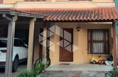 Casa em condomínio 3 quartos e 2 vagas de garagem no bairro ipanema