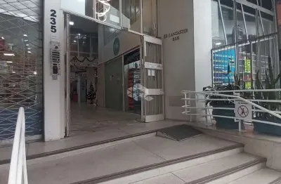 Apartamento com 2 quartos à venda na Rua Senhor dos Passos, 235, Centro, Porto Alegre