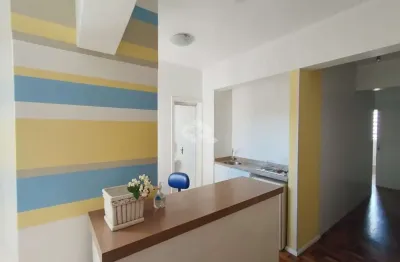 Excelente sala comercial à venda na avenida júlio de castilhos, no centro histórico de porto alegre, com garagem por 130 mil