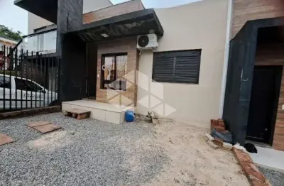 Sobrado de 02 dormitórios no bairro cruzeiro em farroupilha