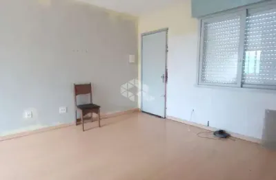 Apartamento com 1 dormitório no bairro humaitá em porto alegre