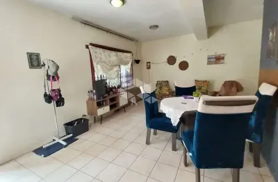 Baixou o valor!!!casa 3 dormitórios, 2 andares com sacada fechada próximo ao zaffari lindóia.