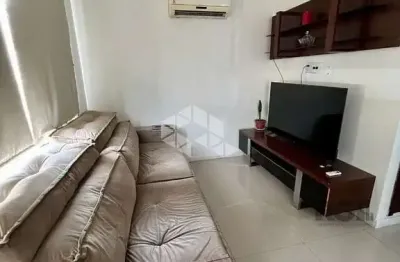 Apartamento semimobiliado, 41,87 m² privativo, bairro azenha, porto alegre