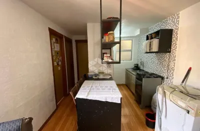 Apartamento de 2 dormitórios e 1 vaga no bairro lomba do pinheiro!