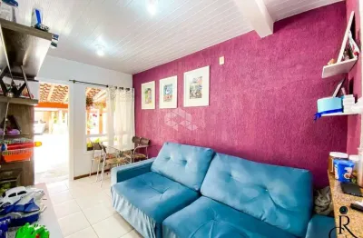 Casa em condomínio 57,36m² 02 dormitórios, 02 vagas no bairro olaria em canoas