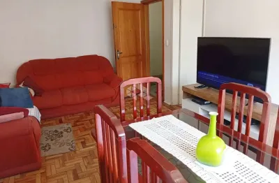 Apartamento 2 dormitórios no coração do jardim leoplodina - porto alegre