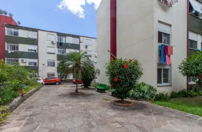 Apartamento a venda de 2 dormitórios em condomínio na Cavalhada.