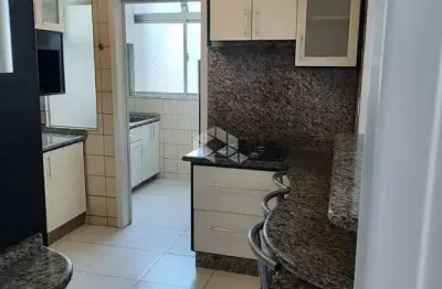 Apartamento 3 dormitórios recém reformado estreito / florianópolis a venda