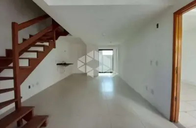 Casa em condomínio para comprar com 3 quartos sendo 1 suíte no bairro tristeza.