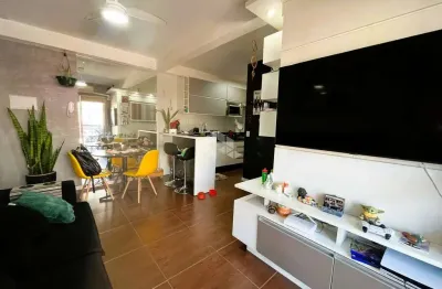Apartamento térreo a venda com 55 m²,  semi-mobiliado, 2 dormitórios, churrasqueira e 1 vaga na cavalhada
