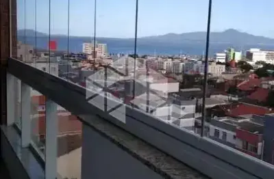 Apartamento de 02 quartos/01 suíte no bairro praia comprida - são josé -sc