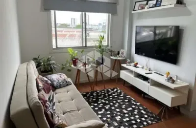 Apartamento 2 dormitórios vaga escriturada próximo a puc.