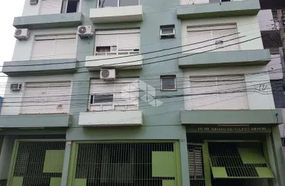 Jk kitnet com vaga de garagem no centro de são leopoldo