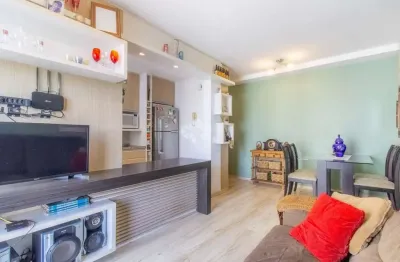 Apartamento 2 quartos sendo 1 suíte, sala de estar com sacada, 1 vaga no jardim carvalho