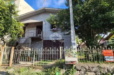 Casa com 3 quartos à venda na Remigio Tartarotti, 589, Primeiro de Maio, Farroupilha