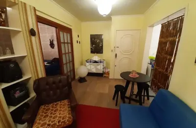 Apartamento um quarto, condomínio com elevador, mobiliado, próximo ufrgs, centro histórico.