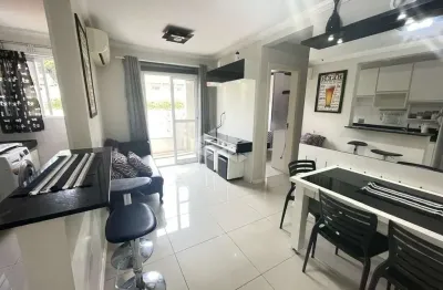 Apartamento com 2 quartos, mobiliado com vaga no teresópolis