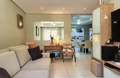 Casa em condomínio com 3 dormitórios no bairro nonoai