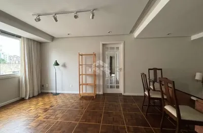 Apartamento com 3 dormitórios, sendo uma suite, no menino deus próximo ao hospital mãe de deus