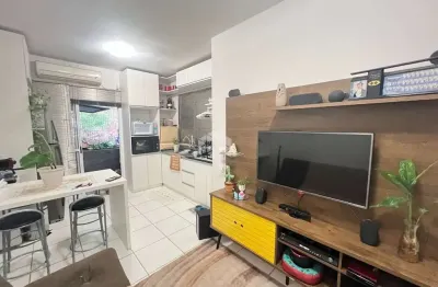 Casa geminada 02 dormitórios, condomínio fechado - bairro pedreira