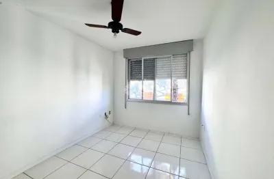 Apartamento com 3 quartos à venda na Avenida Taquary, 875, Cristal, Porto Alegre
