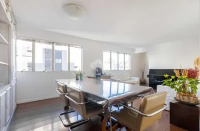 Amplo apartamento à venda no jardim paulista - 121m², 4 dormitórios, elevador privativo.