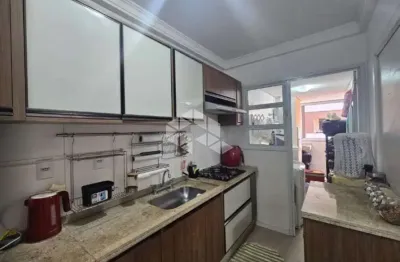 Apartamento com 2 quartos sendo 1 suíte no centro de são josé/sc