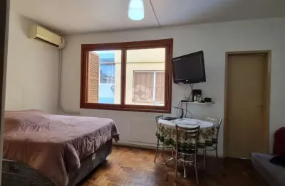 Apartamento com 1 quarto à venda na avenida joão pessoa, 403, cidade baixa, porto alegre, 35 m2 por r$ 150.000